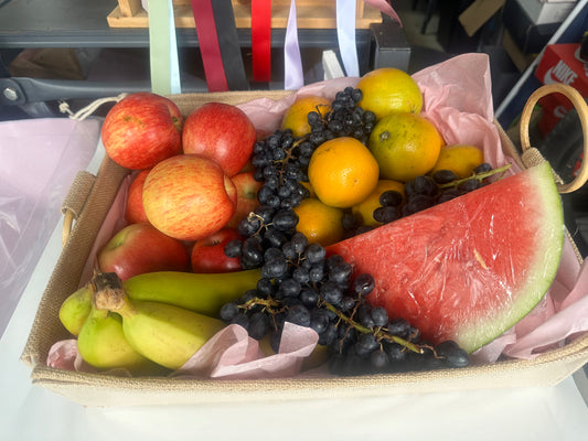 Organic Fruit Lovers' Gift Box in Melbourne